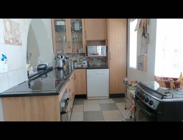 3 BEDROOM HOUSE FOR SALE IN PRIMROSE